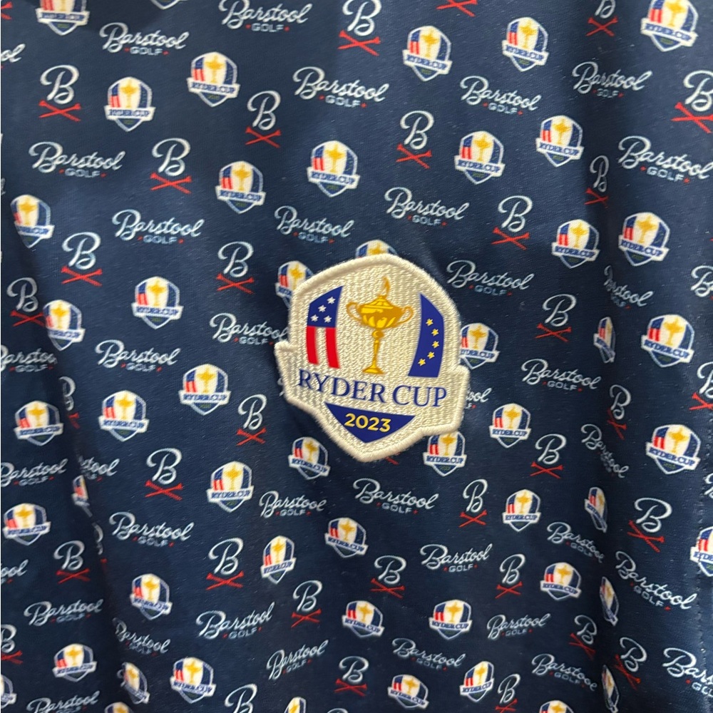 Barstool Golf - Picture 2 of 6